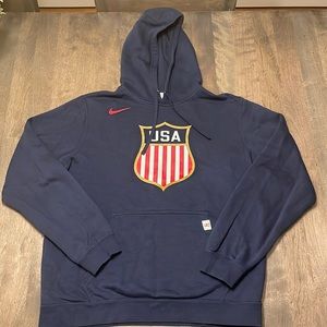 Excellent used condition, Nike, USA Olympic hockey sweatshirt.